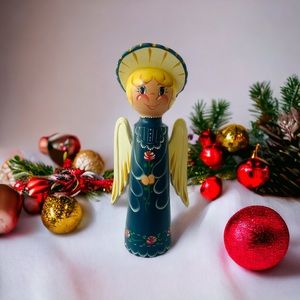 Vintage Hand Painted Wood Folk Art Angel Wings Halo